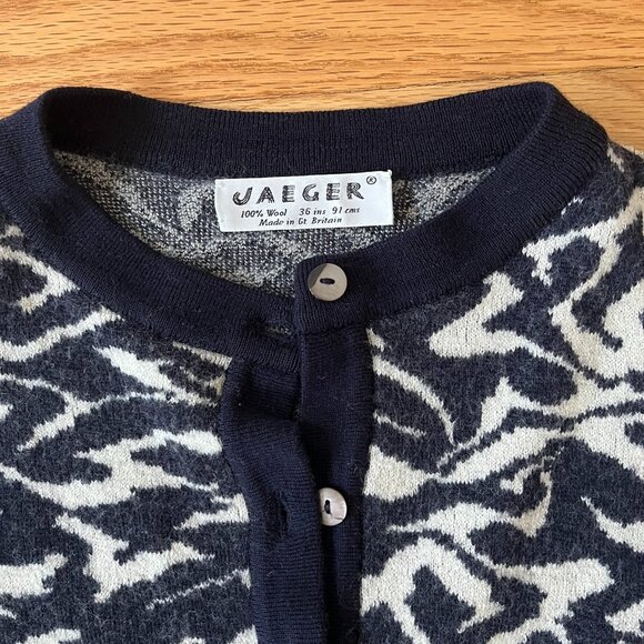 Vintage JAEGER Mod 80's Animal Print Wool Cardigan Sweater sz: Small - Picture 2 of 4